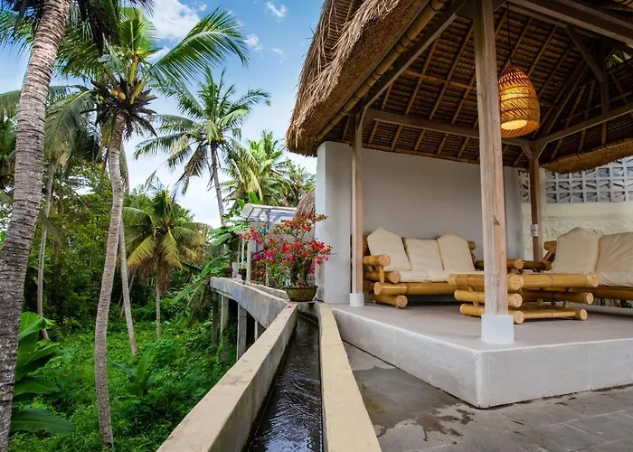 2bdr On The River Bank With Rice Field View - 1